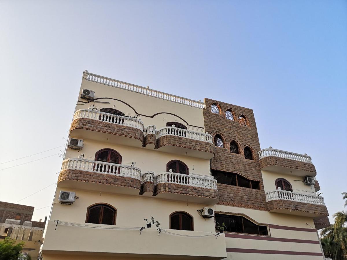 Luxor Hotel Bella Vista Apartments And Hotel Екстериор снимка