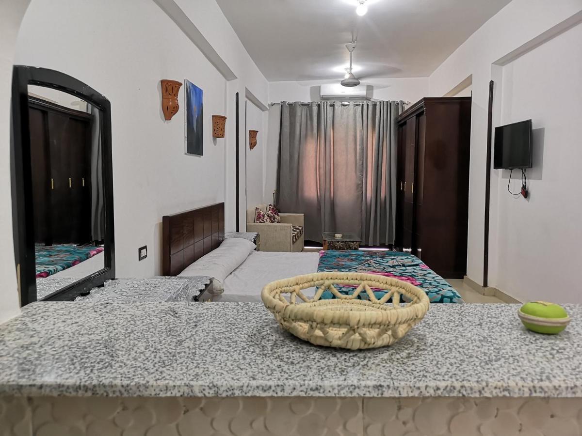 Luxor Hotel Bella Vista Apartments And Hotel Екстериор снимка