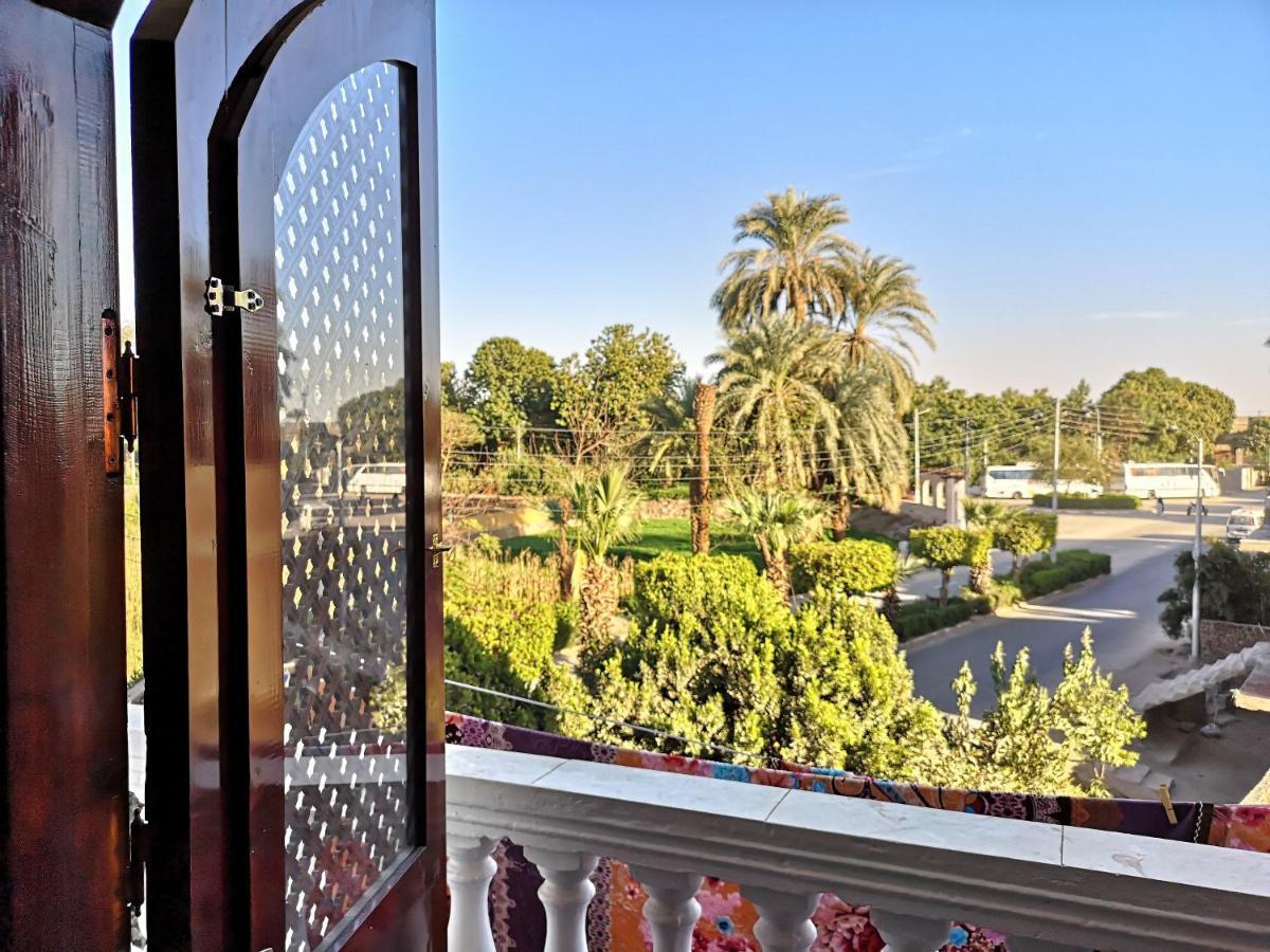 Luxor Hotel Bella Vista Apartments And Hotel Екстериор снимка