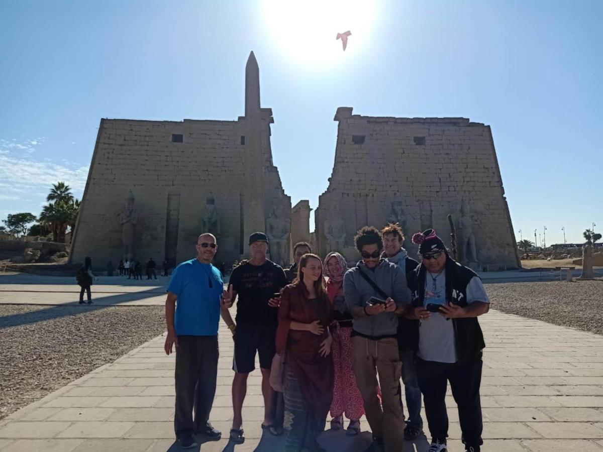 Luxor Hotel Bella Vista Apartments And Hotel Екстериор снимка
